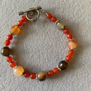 Carnelian handmade bracelet with quartz